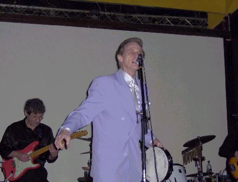 David Brigati performing at Storman's, Feb. 2006